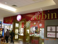 litery podświetlane na fryzie sklepowym litery podświetlane na fryzie sklepowym