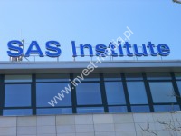 duże litery świetlne na dachu duże litery świetlne na dachu