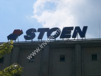 wielkie litery led na dachu budynku wielkie litery led na dachu budynku